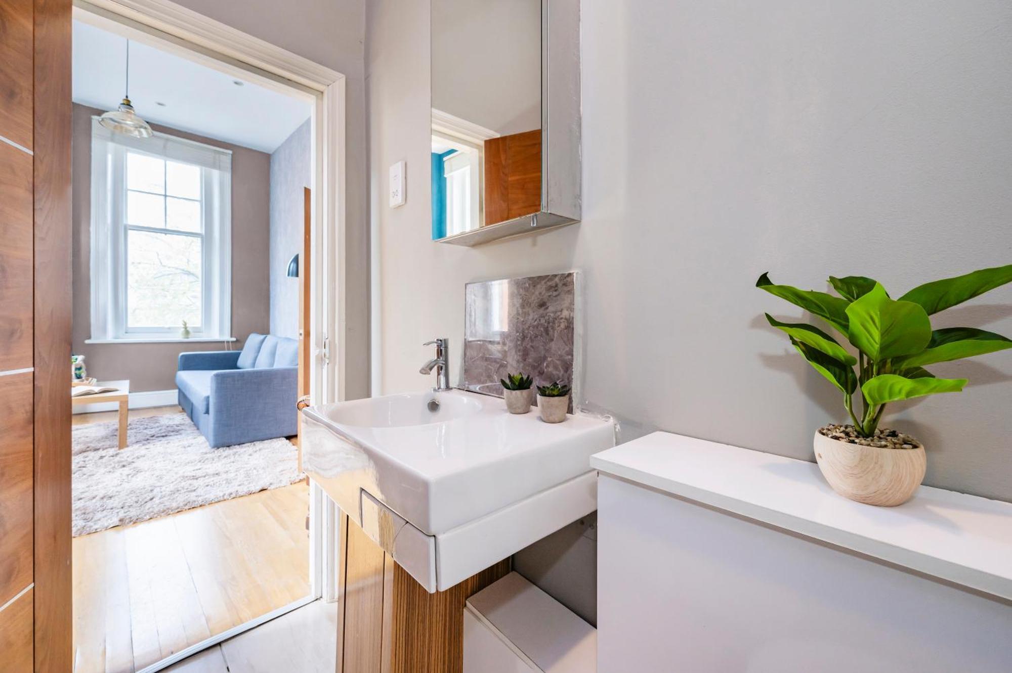 Sunny Corner Apartment In Center Of London Bagian luar foto