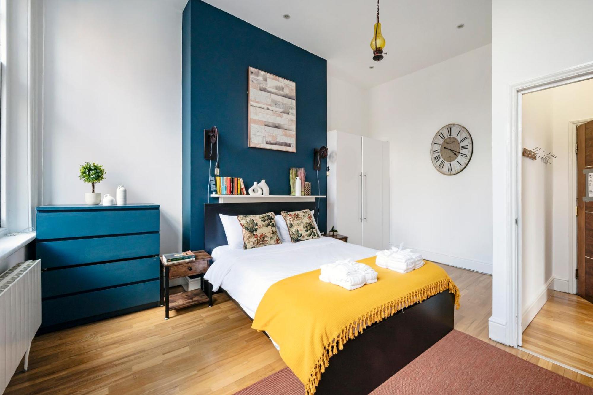Sunny Corner Apartment In Center Of London Bagian luar foto